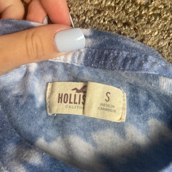 Blue & White Hollister Tie Dye Shirt - Picture 2 of 2